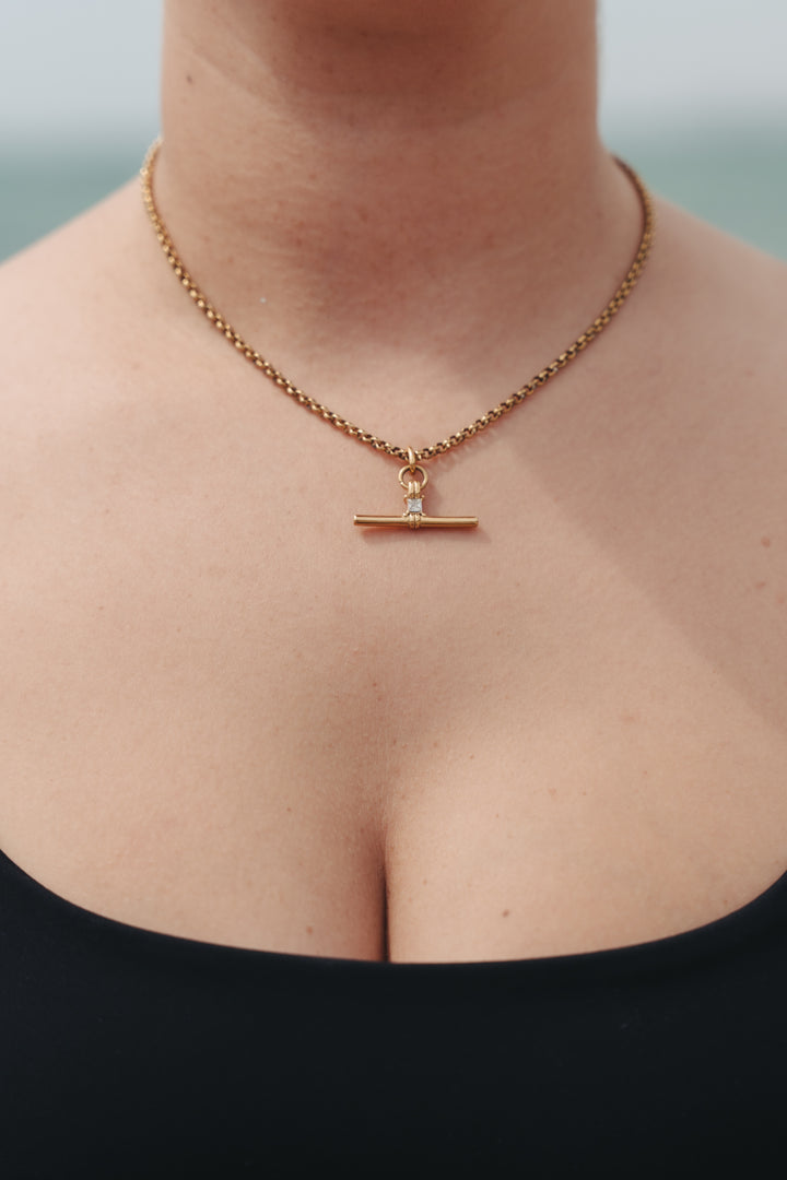 La Marbella - T-Bar Necklace